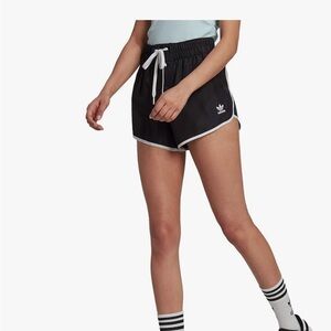 🆗 Adidas Women's Black and White Athletic Shorts